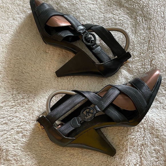 Michael Kors Heels - Picture 5 of 7